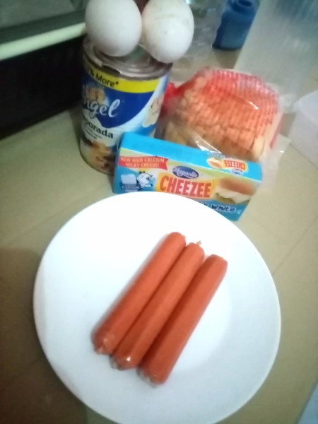 Ingredients for making baked cheese sandwich.