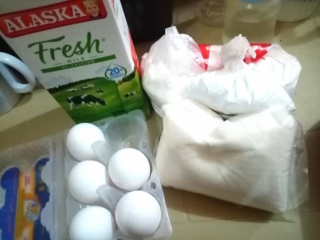 Ingredients for mango buttercream cake.