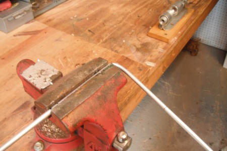 Bag Holder for Picking Up Litter - rod in the vice for making bends