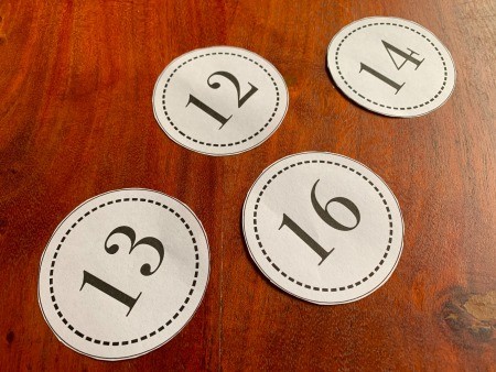 Small numbers for each day.