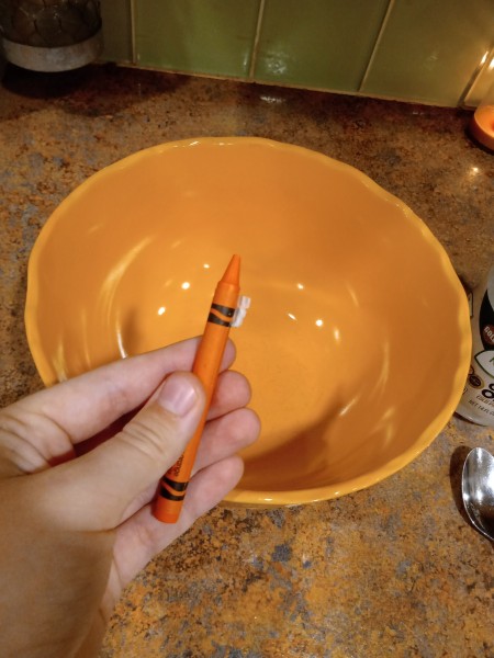 DIY Crayon Lipgloss - orange crayon
