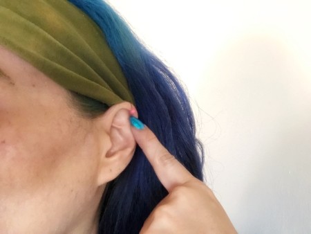 Buttoned Headband for Masks - mark the placement of the buttons