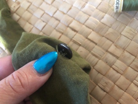 Buttoned Headband for Masks - sewing on buttons