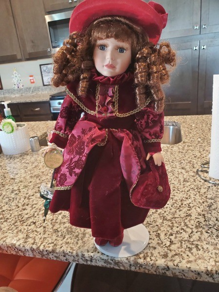 Value of Collector's Choice Porcelain Dolls? | ThriftyFun