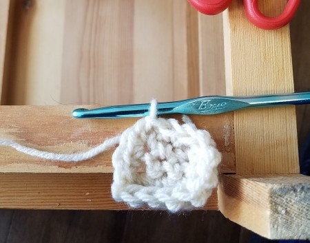 Converting a Drawer Unit Into a Footstool - adding rows to increase the height of the booties