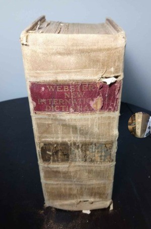 1927 Websters New International Dictionary Value?
