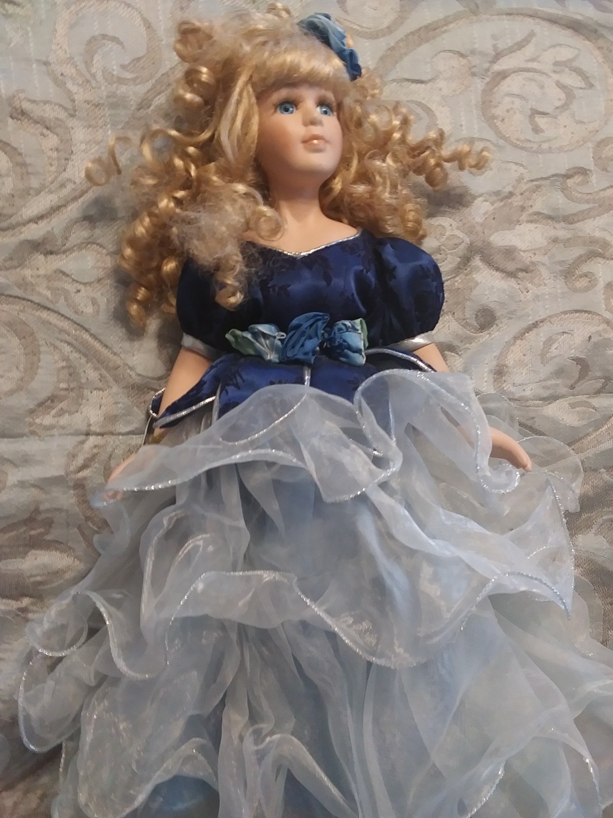 collector-s-choice-porcelain-doll-thriftyfun