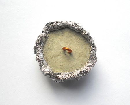 Making Shank Buttons the Cheap Way Using Concrete - allow to dry