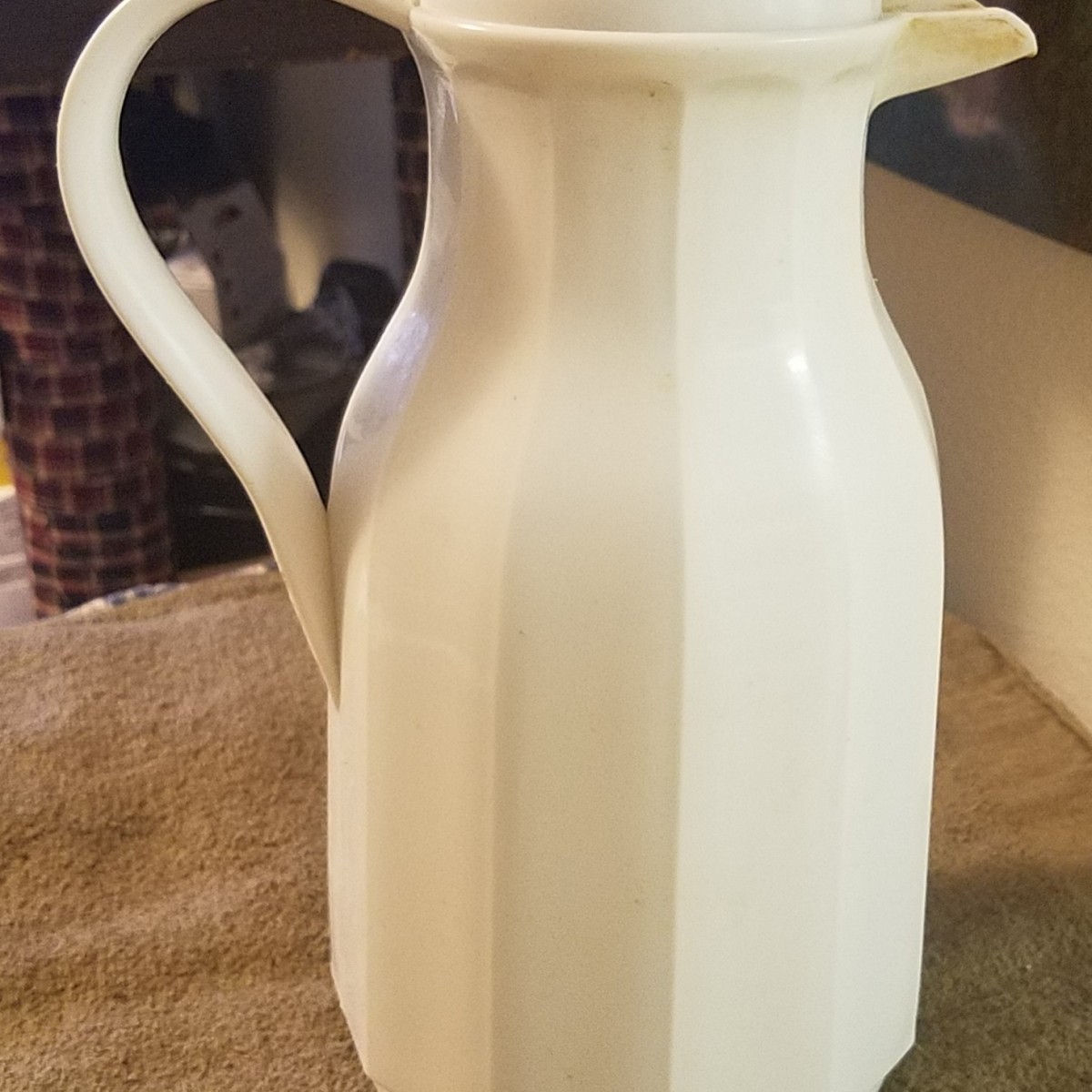 How to Thoroughly Clean a Coffee Carafe ThriftyFun