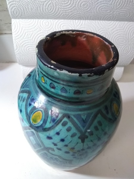 Age and Value of Safi Pottery Vase?