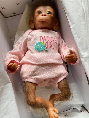 Value of Ashton Drake Monkey Daddy's Girl? - doll in box