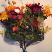 The completed flower arrangement.