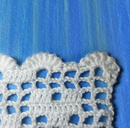 A close up of the end of the bookmark.