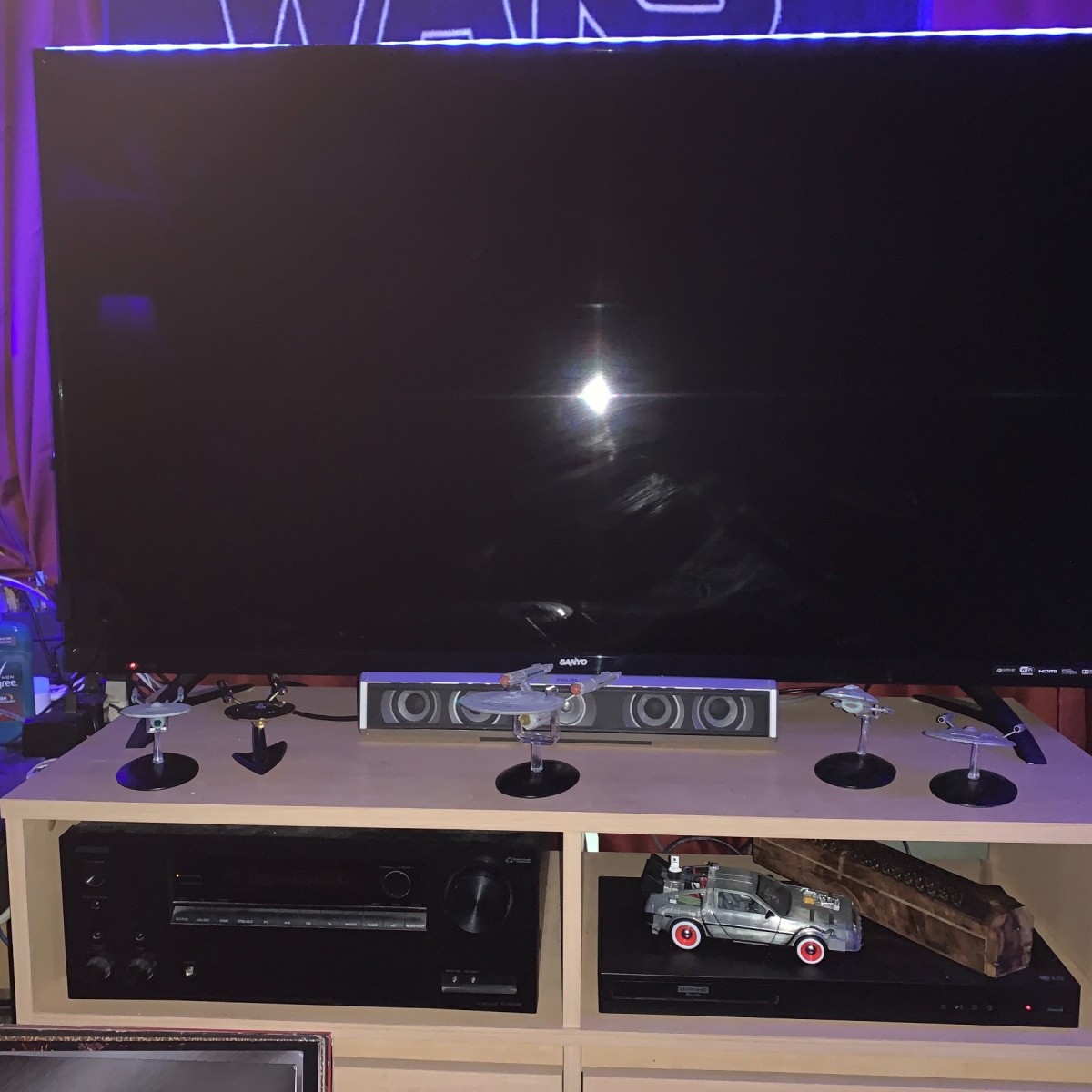 how to clean cigarette smoke off tv screen Removing Vapor Film?