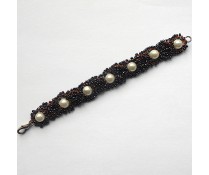 Intertwined Bead and Wire Crochet Bracelet