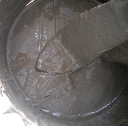 Flower Pot from Cement and Old Jeans