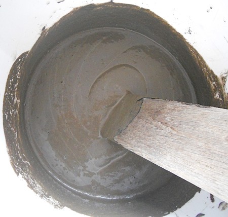 Flower Pot from Cement and Old Jeans