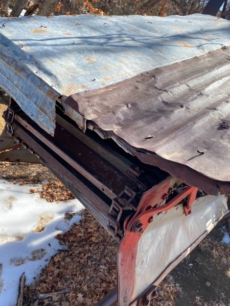 Another view of the equipment.