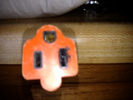 A three prong power cord.