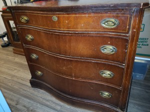 A Mahogany Bow Front Chest of Drawers.