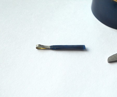 Adding a handle to the end of the loop.