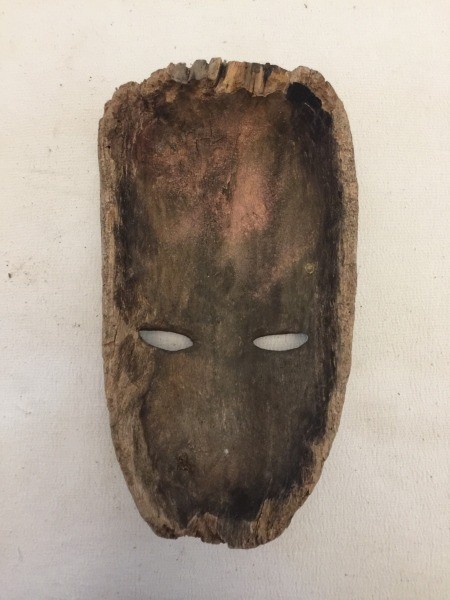 Can you tell me anything about this mask?