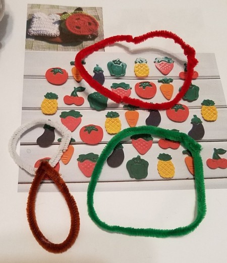 Pipe cleaners in red, white and green.