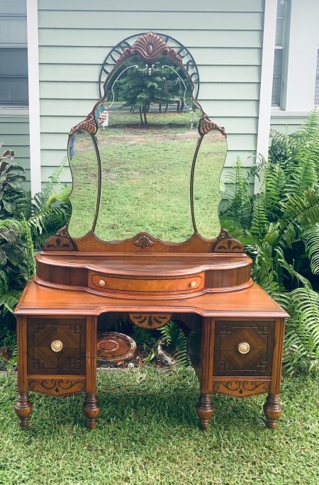 The full vanity with mirror.