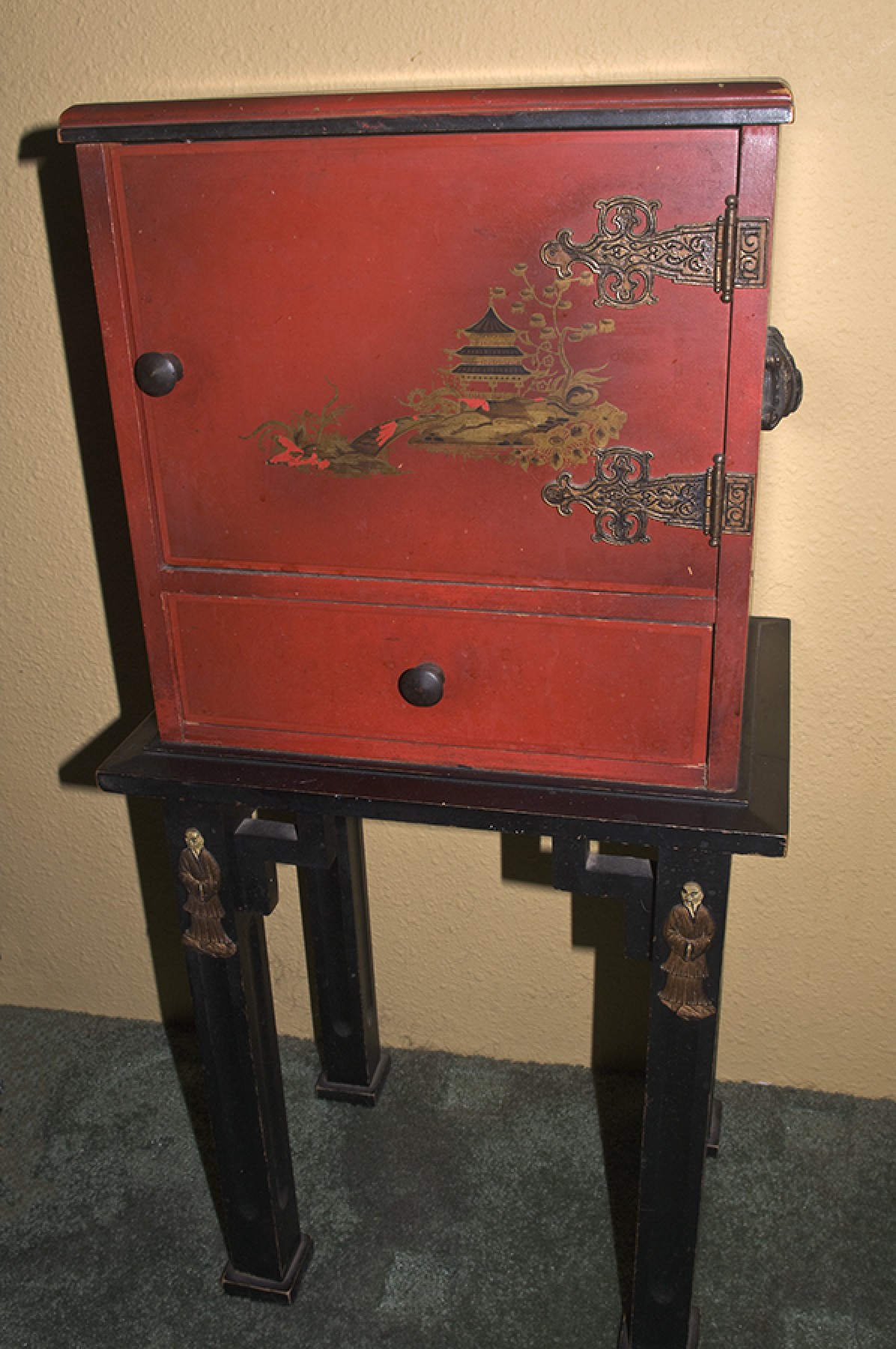 Value of Cushman Humidor? ThriftyFun