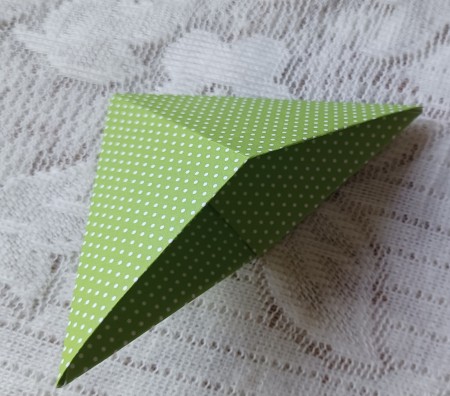 The finished folded bookmark.