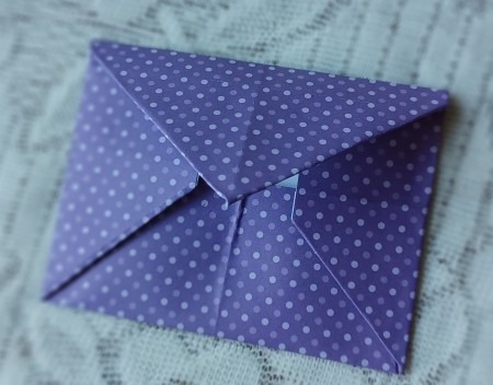 Assembling the folded envelope.