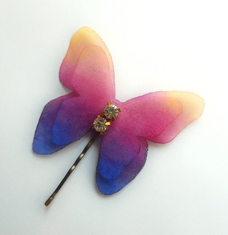 The completed butterfly hairpin.