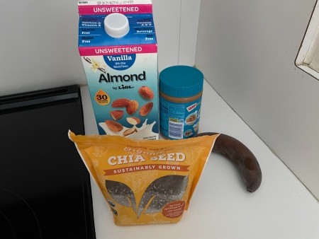 Ingredients for Banana Peanut Butter Smoothie