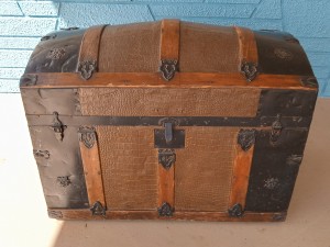 An old dome top trunk.