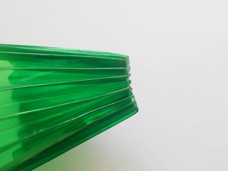 The accordion folded tree shape.