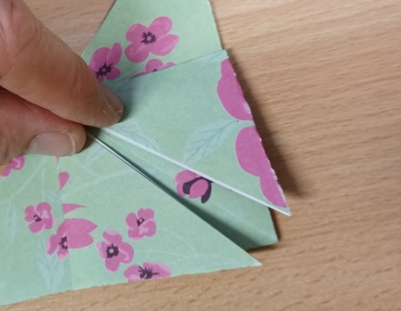 Adding folds to the paper.