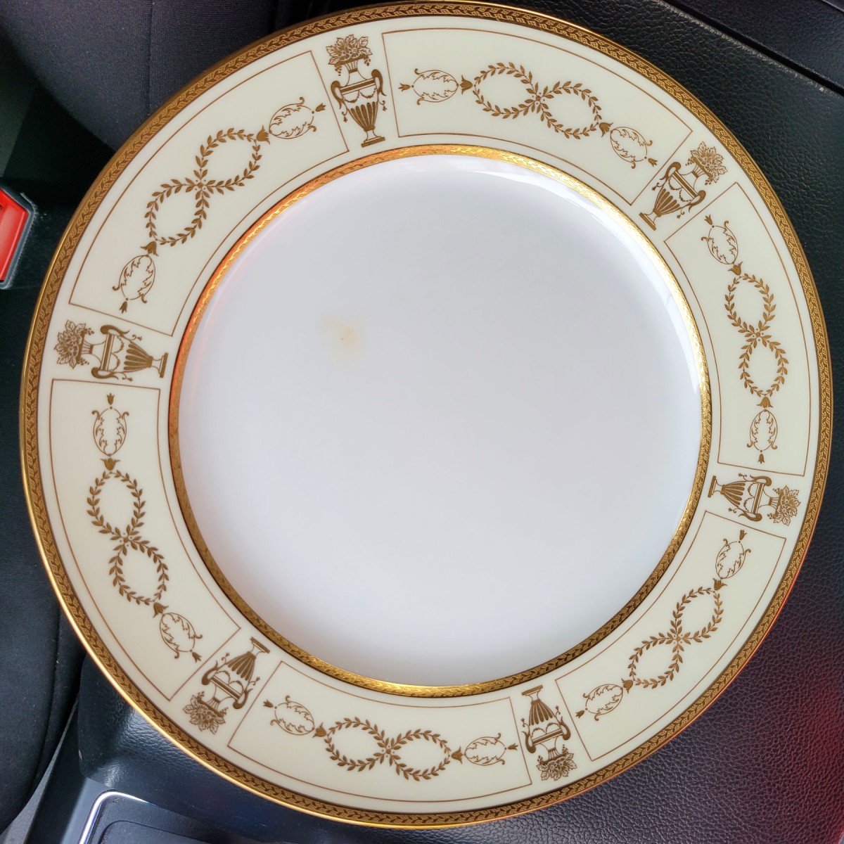 Identifying This Lenox Pattern? ThriftyFun