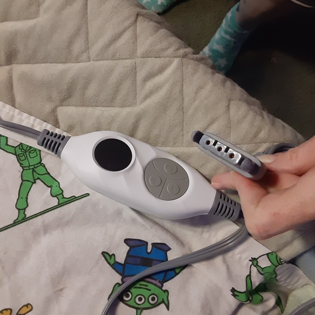 Replacement Cord for Heated Throw? ThriftyFun