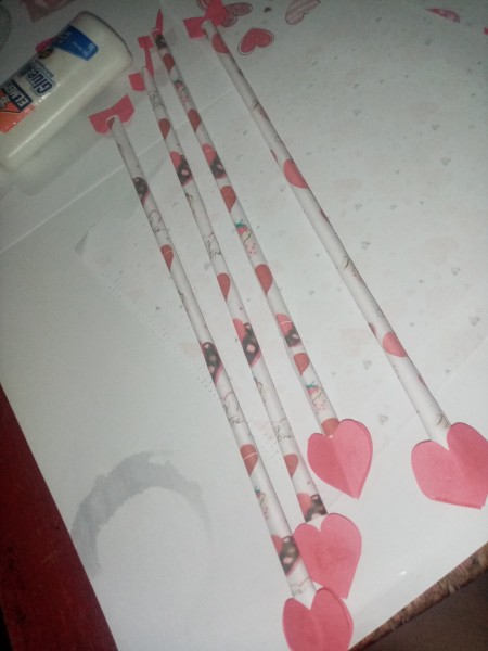 The completed decorative arrows.