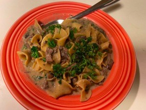 The completed beef stroganoff.