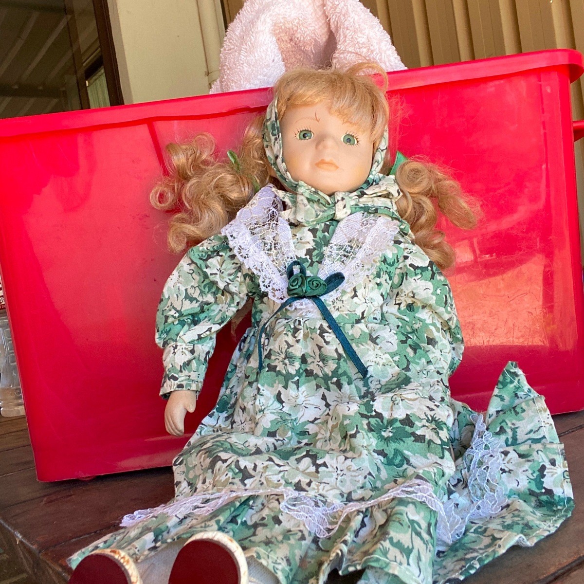 identifying-a-porcelain-doll-thriftyfun