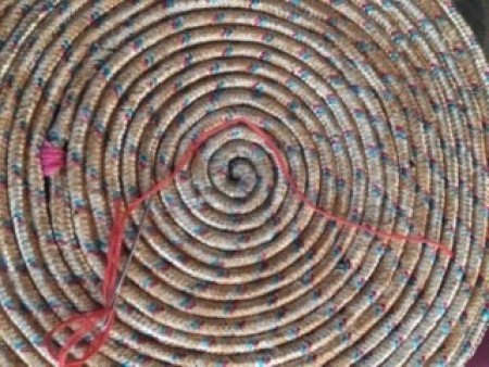 Finishing the rope trivet.