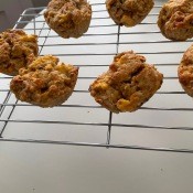 One Bowl Banana Muffins