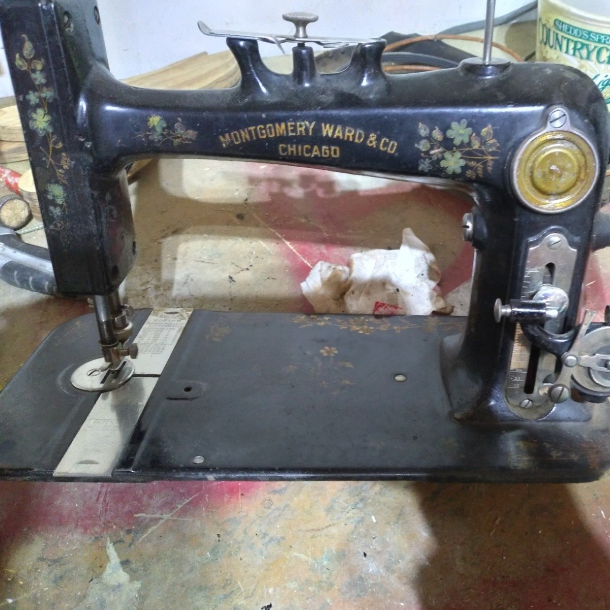 ID and Date of Sewing Machine? ThriftyFun