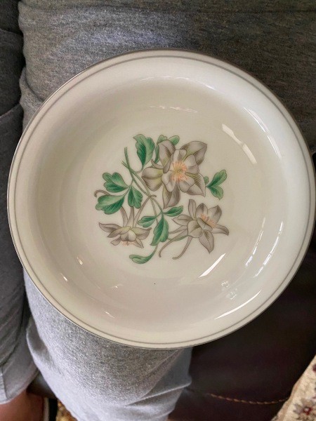 A floral pattern on a piece of china.