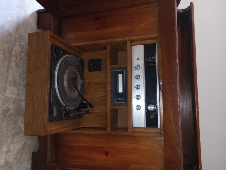 Value of Magnavox Console Stereo?