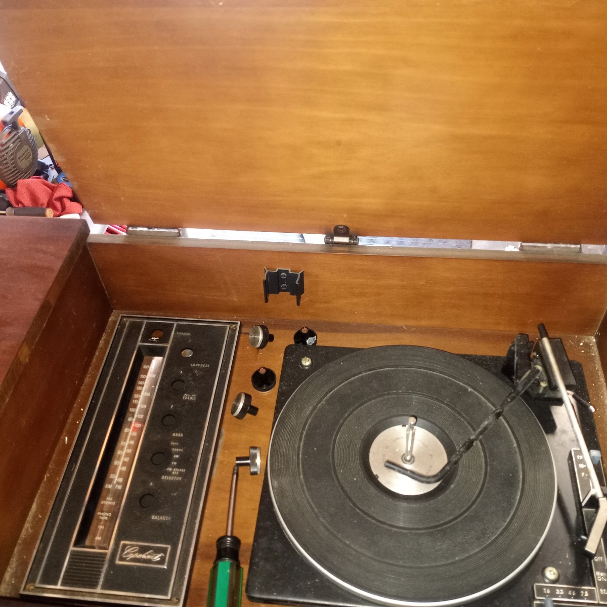 Value of Capehart Record Player? | ThriftyFun