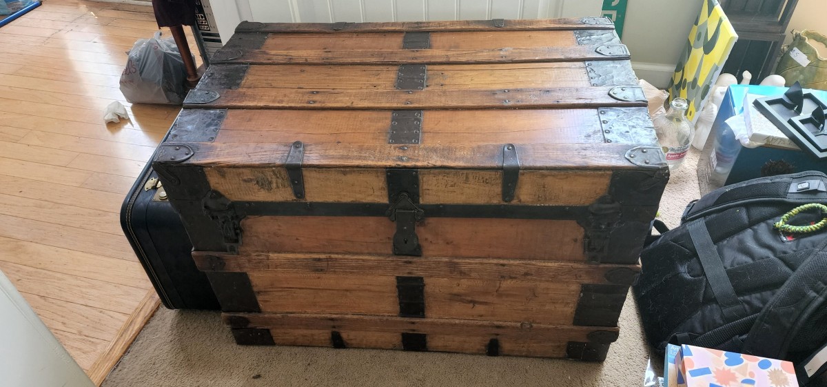 Value of Old Trunk? | ThriftyFun