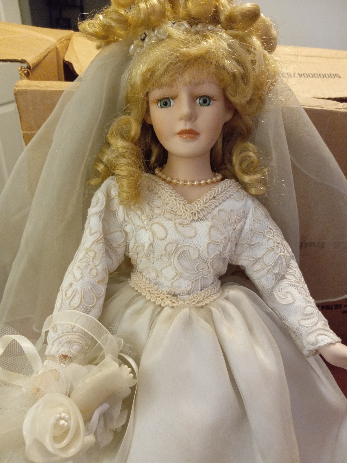 Value of Dan Dee Bridal Doll? | ThriftyFun