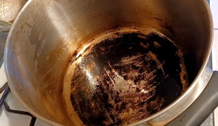 A very burned sauce pan.